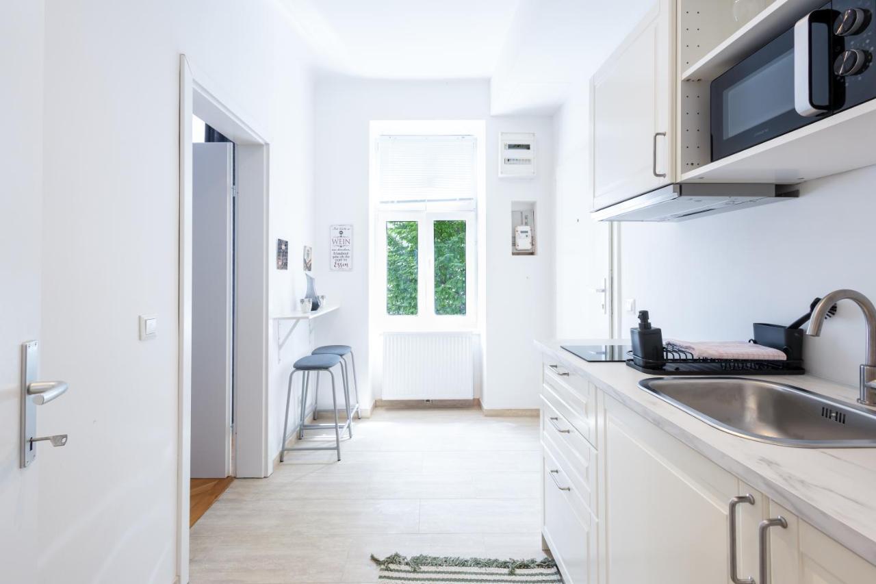 Ferienwohnung "Vintage&Chill" - Vienna'S Delight Near Hauptbahnhof Exterior foto